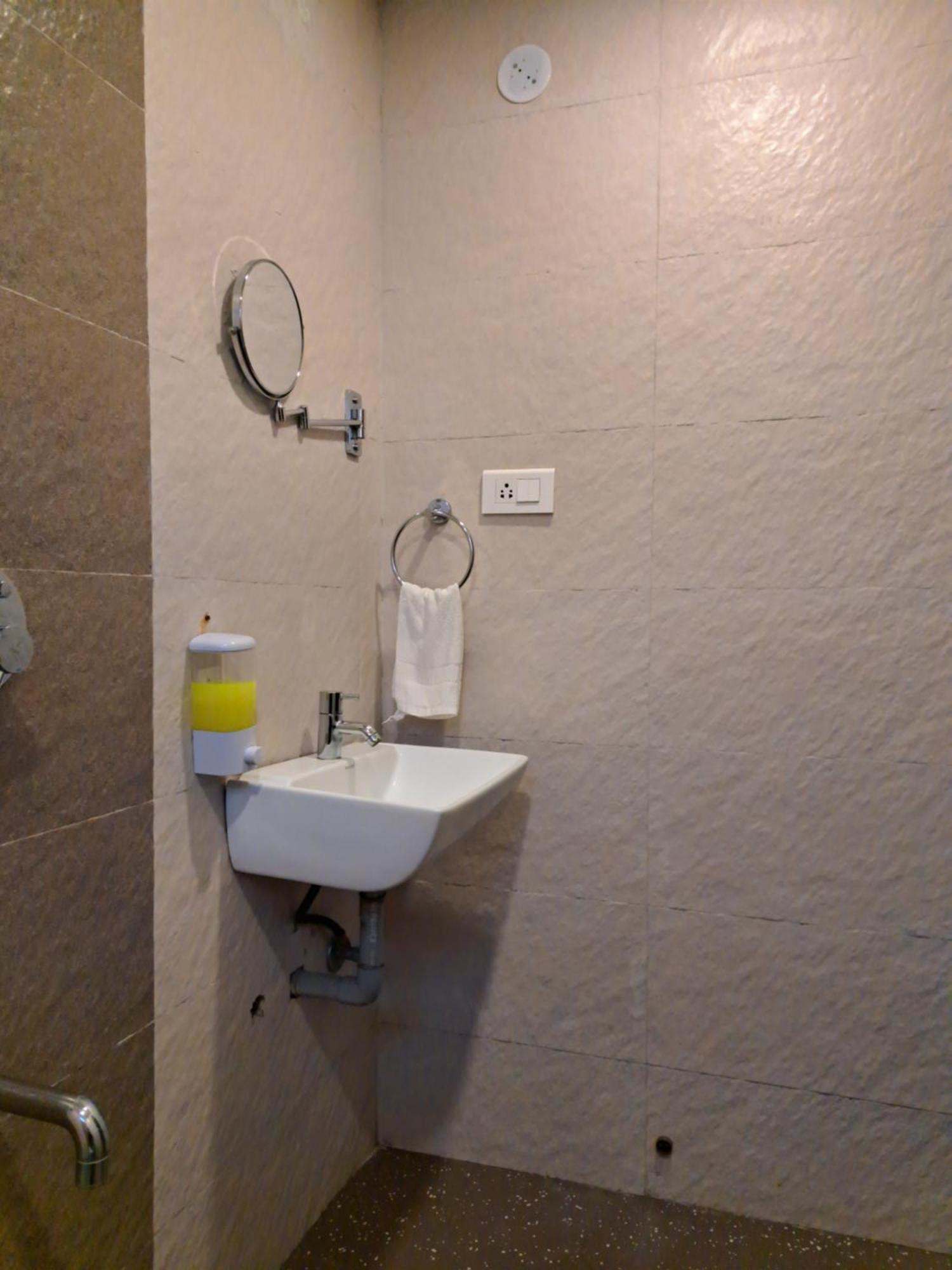 Onella Regency Hotel Panchgani Luaran gambar