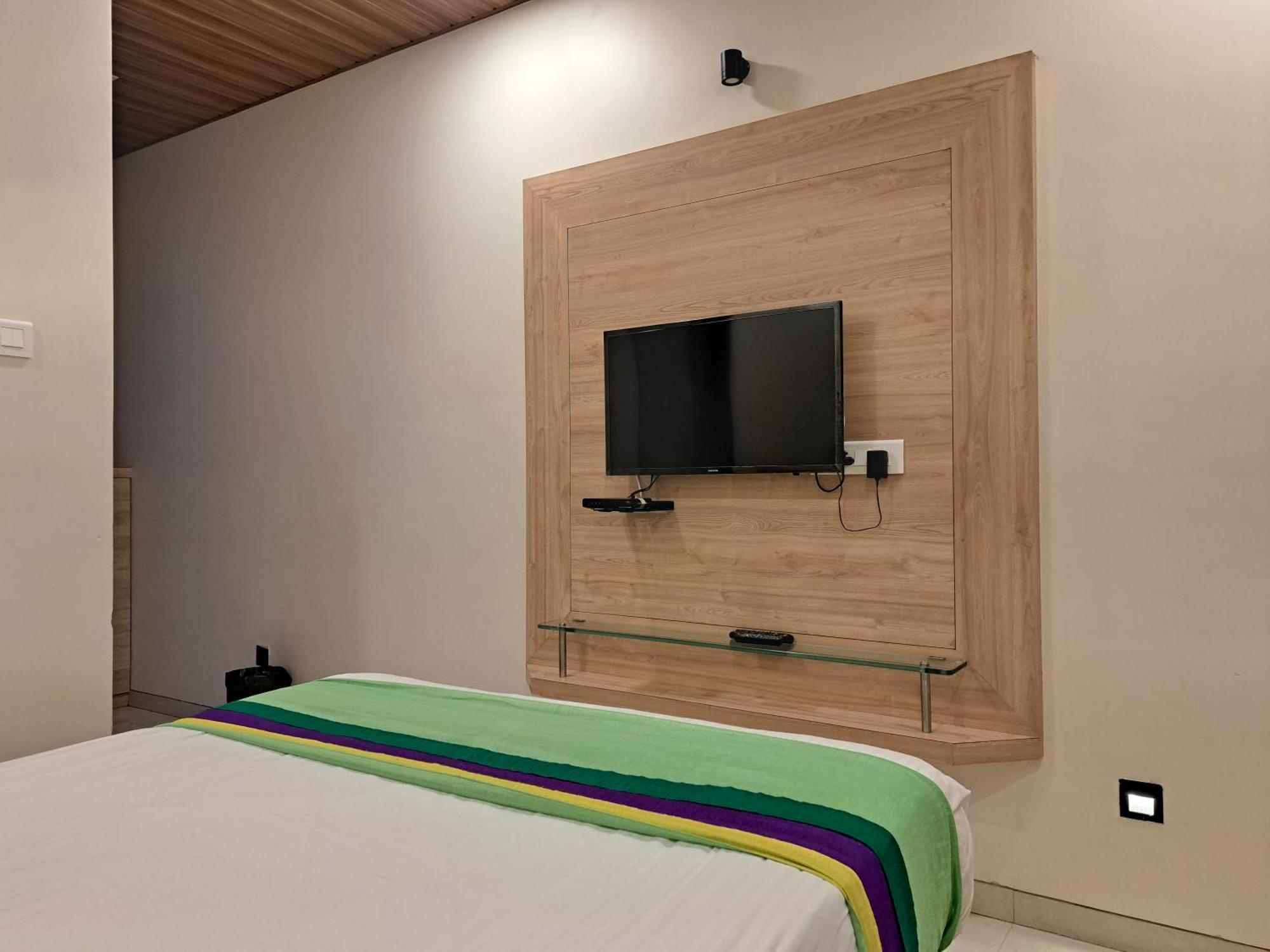 Onella Regency Hotel Panchgani Luaran gambar