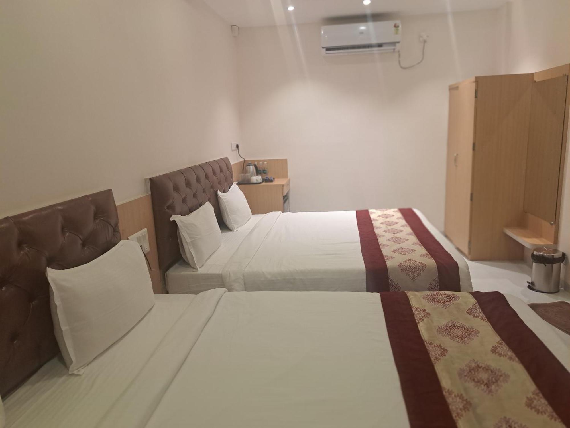 Onella Regency Hotel Panchgani Luaran gambar
